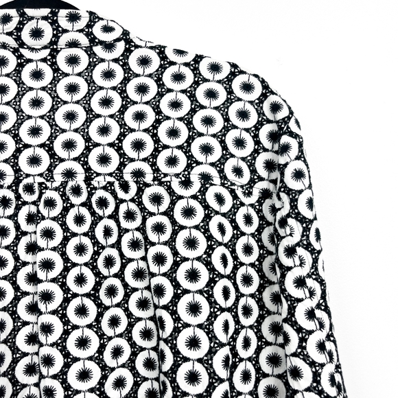 Jones New York Long Sleeve Button-Up Light Jacket, Black & White - Picture 8 of 11